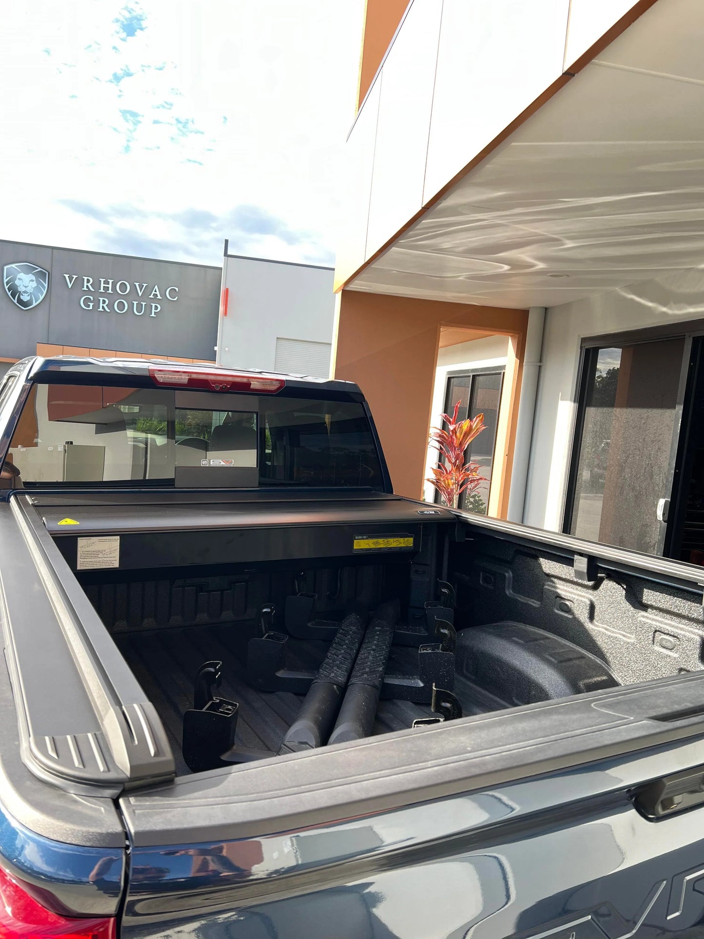 Offroad Industries Electronic Roller Shutter (Chevy Silverado 2500HD 2020-2024)