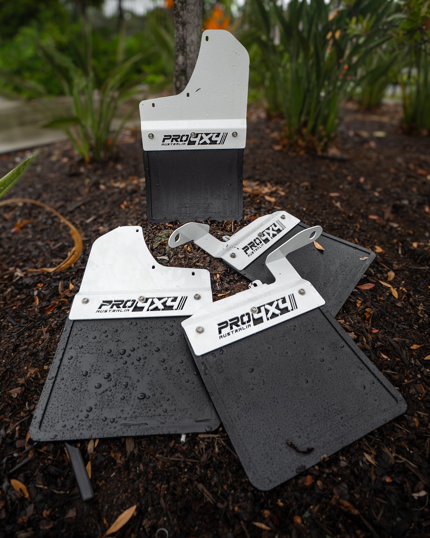 Pro 4x4 Mudflap Brackets with Mudflaps Front/Rear