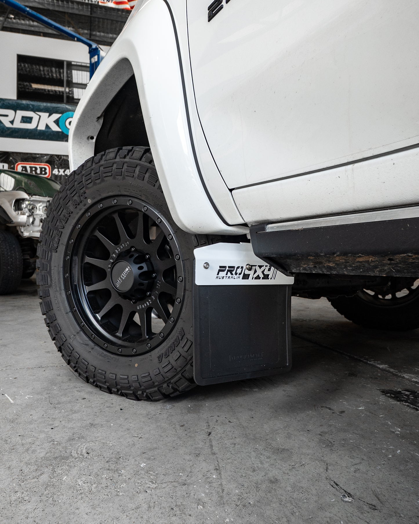 Pro 4x4 Mudflap Brackets with Mudflaps Front/Rear