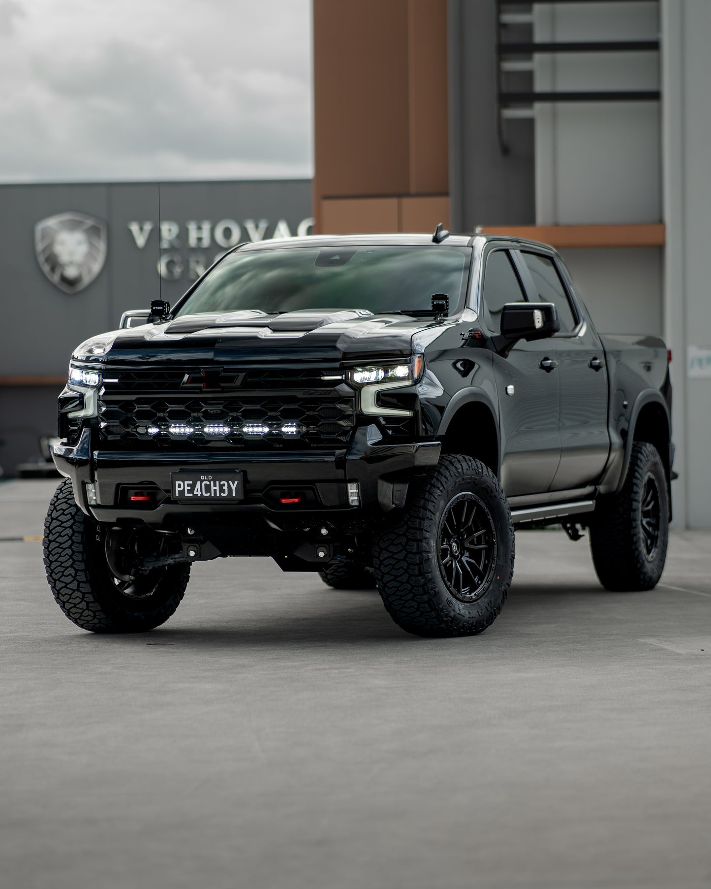 Silverado 1500 Behind-Grille LED Light Bar Kit 2023-2025 LZT/ZR2